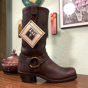 ⚡️Brand New FRYE 12R Harness Biker Boots⚡️